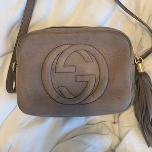 Gucci Soho Disco Bag in gray/taupe